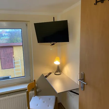 Lohe Semesterbostad Suelzetal